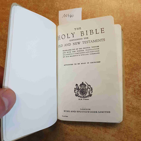 THE HOLY BIBLE old and new testaments H.R.H. PRINCE OF WALES LADY DIANA SPENCER