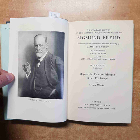 FREUD Beyound the pleasure principle, group psychology THE HOGARTH PRESS