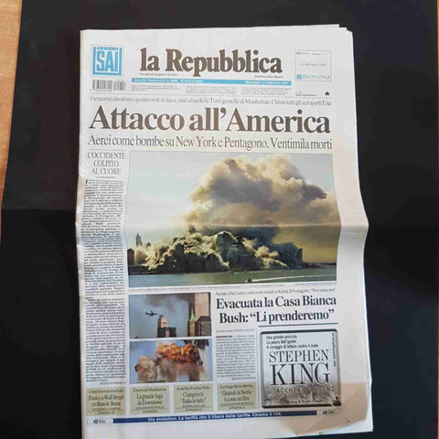LA REPUBBLICA 12 SETTEMBRE 2001 ATTACCO ALL'AMERICA crollo torri gemelle