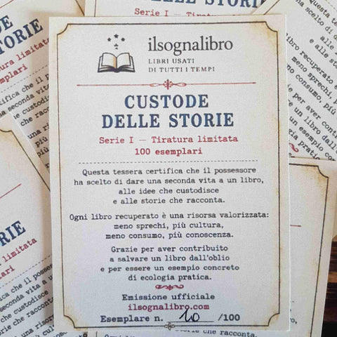 CUSTODE DELLE STORIE: LA NUOVA TESSERA DA COLLEZIONE DI ILSOGNALIBRO