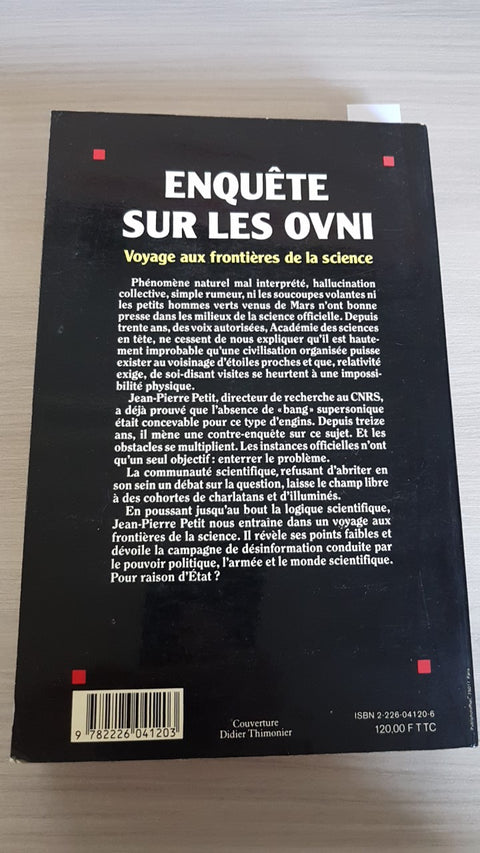 ENQUETE SUR LES OVNI - PETIT 1995 ALBIN MICHEL ufo extraterrestri