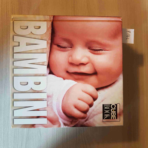 BAMBINI - CUBE BOOK - WHITE STAR