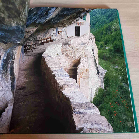 PARCHI D'ABRUZZO, MARCHE E ROMAGNA - ALDO DI BENEDETTO - BANCA ADRIATICO - 2001