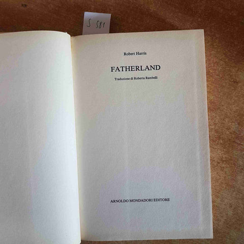 FATHERLAND di ROBERT HARRIS prima edizione settembre 1992 MONDADORI distopia