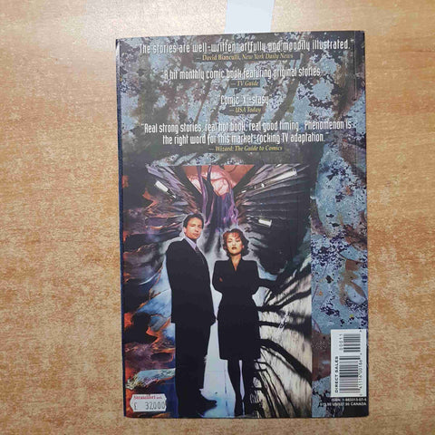 THE X FILES COLLECTION 7 stories all new TOPPS COMICS 1995 CHRIS CARTER mystery