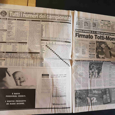 LA GAZZETTA DELLO SPORT 18 GIUGNO 2001 ROMA CANTA: CAMPIONI! SCUDETTO TOTTI BATI