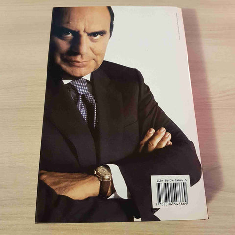 VINCITORI E VINTI dalle leggi razziali a Berlusconi BRUNO VESPA - RAI MONDADORI