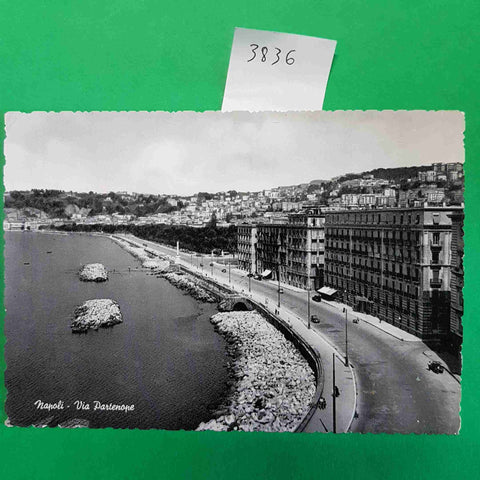 CARTOLINA NAPOLI VIA PARTENOPE  partenope street rue partenope strasse 1953