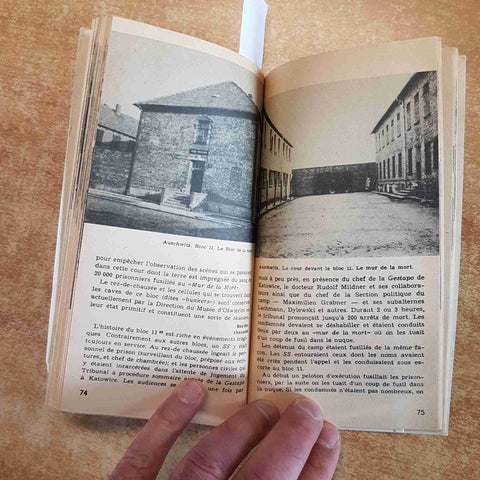 AUSCHWITZ GUIDE DU MUSEE' 1979 KAZIMIERZ SMOLEN - KRAJOWA AGENCJA WYDAWNICZA