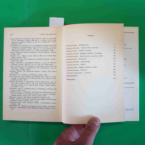 I REIETTI DEL MEDIOEVO briganti omosessuali eretici streghe ANDREW MCCALL MURSIA