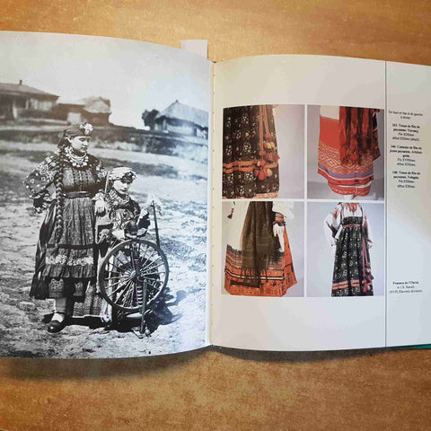 LES COSTUMES HISTORIQUES RUSSES DU MUSEE DE 'ERMITAGE LENINGRAD yvessaintlarent