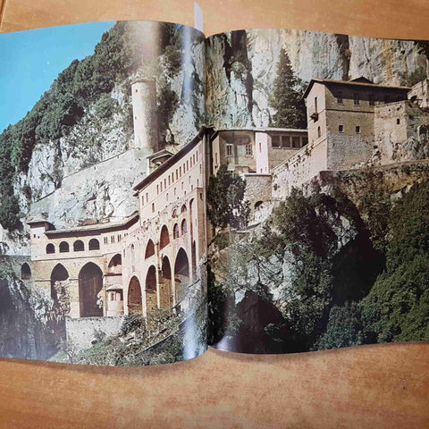 I MONASTERI BENEDETTINI DI SUBIACO 1982 BANCO DI SANTO SPIRITO