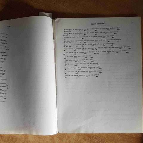 CANTAUTORI ITALIANI 209 CANZONI CON METODO E ACCORDI PER CHITARRA E TASTIERE