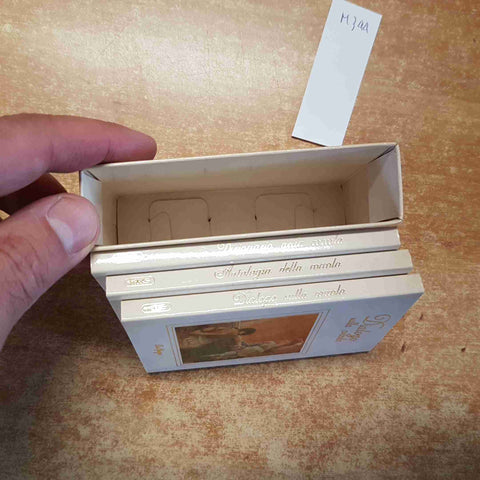 ELOGIO DELLA COCCOLA 3 libretti + cofanetto LA SPIGA 1995