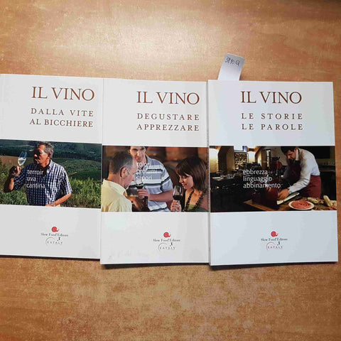 IL VINO PIACERE E CULTURA cofanetto con 3 libri SLOW FOOD degustare apprezzare