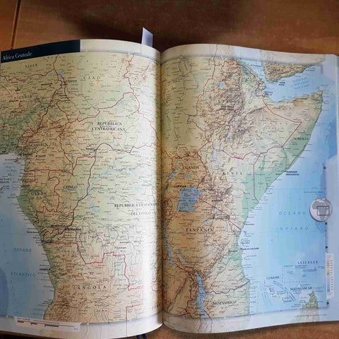 LA TERRA ATLANTE GEOGRAFICO DE AGOSTINI 2008 BANCA POPOLARE DI NOVARA