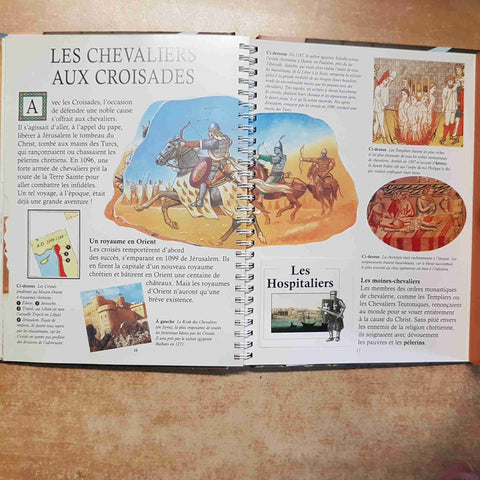 LES CHEVALIERS LIBRO INTERATTIVO POP-UP NATHAN MIROIRS DE LA CONNAISSANCE 2005