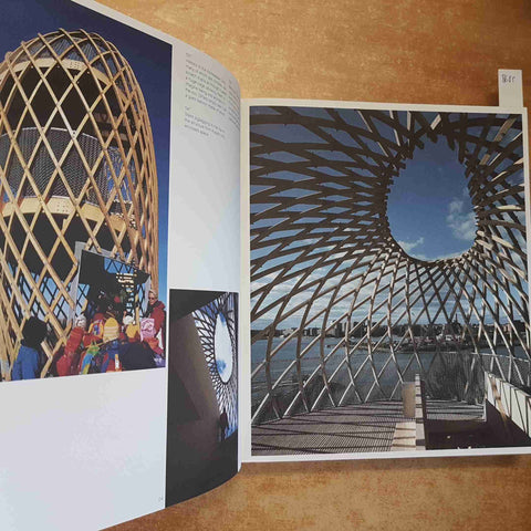 BEACHLIFE INTERIOR DESIGN AND ARCHITECTURE AT THE SEASIDE 2008 PUBLISHERS
