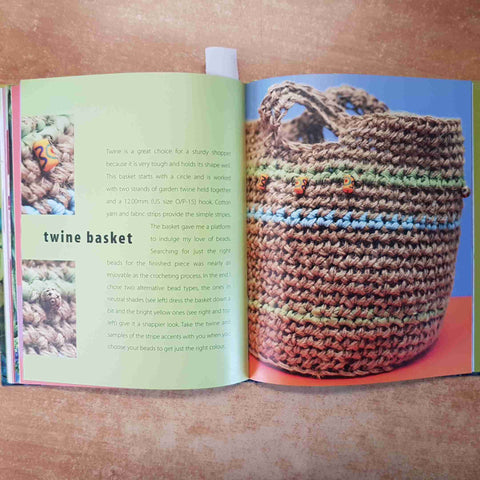 QUICK CROCHET HUGE HOOKS UNCINETTO CREATIVO SCIARPE BORSE CUSCINI 2005 Mitchell