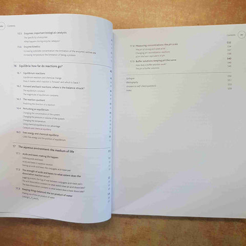 CHEMISTRY FOR THE BIOSCIENCES THE ESSENTIAL CONCEPTS bioscienze 2011 OXFORD MONK