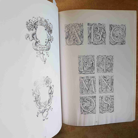 CREATURES FANTASTIQUES ENCYCLOPEDIE DE L'ORNEMENT CARROUSEL - ARTE DECORAZIONE