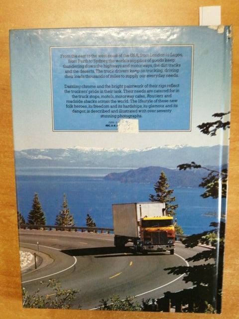 TRUCKS & TRUCKING - EDITEB BY ELLIOT BRADLEY - 1983 TREASURE PRESS (497