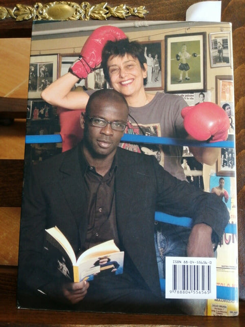Emanuela Audisio IL VENTRE DI MARADONA 2006 Strade Blu Mondadori 1ed NAPOLI4300