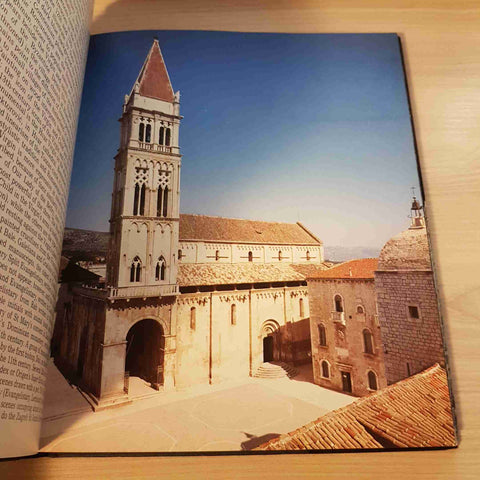 ART TREASURES OF CROATIA - MOTOVUN BOOK - 1986