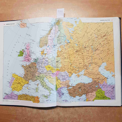 ATLANTE GEOGRAFICO ECONOMICO ILLUSTRATO DE AGOSTINI 1974