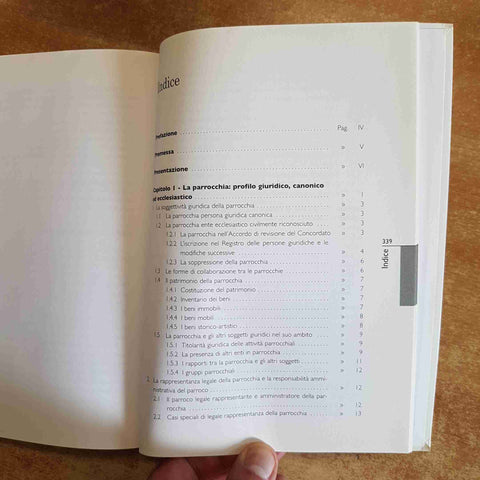 LA GESTIONE E L'AMMINISTRAZIONE DELLA PARROCCHIA CON CD ALLEGATO 2008 EDB