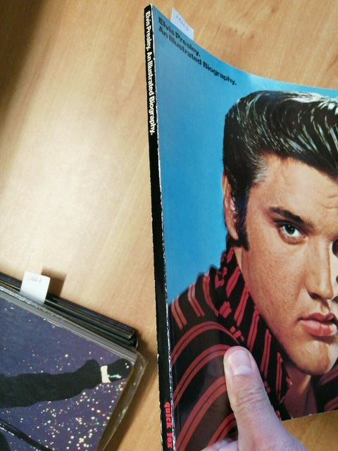 ELVIS PRESLEY - AN ILLUSTRATED BIOGRAPHY - 1979 - WALLRAF PLEHN - (2466D