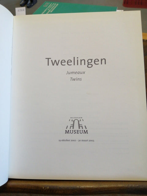 TWEELINGEN Jumeaux Twins 2002 DR. GUISLAIN MUSEUM - CATALOGO (6352E) g