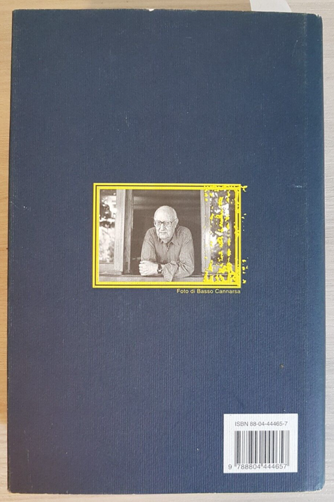 Un mese con Montalbano - Andrea Camilleri - MONDADORI - 1998 - VIGATA - (21